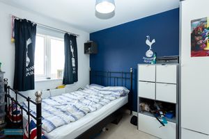 Bedroom- click for photo gallery